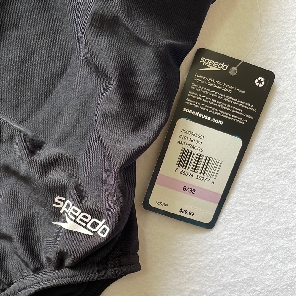 Speedo Black One Piece competitive Swimsuit - Picture 3 of 7
